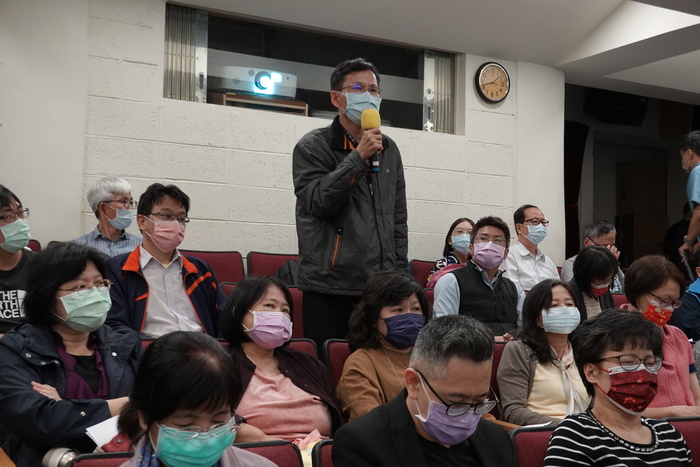 109學年度第2學期教師座談會現場交流教師提問
