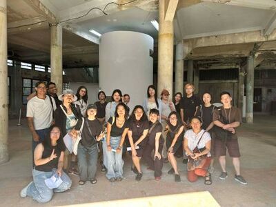 CCSCA學生與Chulalongkorn University學生於Bangkok Kunsthalle合影
